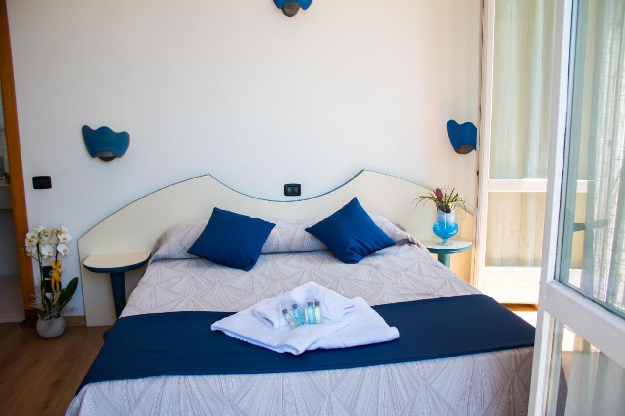 Hotel Torre Imperiale Maccagno ภายนอก รูปภาพ